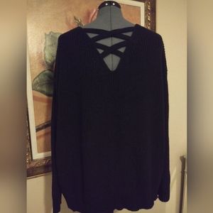 Women's Black tunic sweater